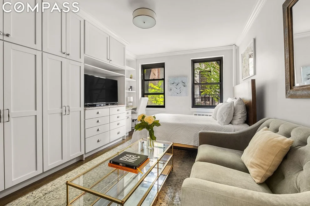 Unit for sale at 20 Jane Street, Manhattan, NY 10014