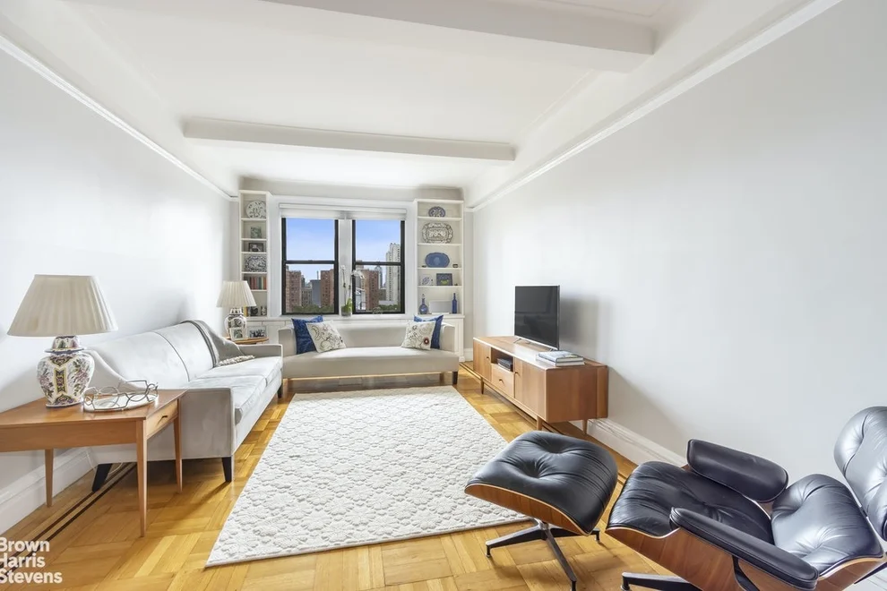 Unit for sale at 130 W 86TH Street, Manhattan, NY 10024