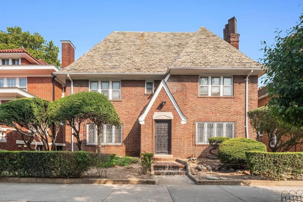 Unit for sale at 71 MAPLE Street, Brooklyn, NY 11225