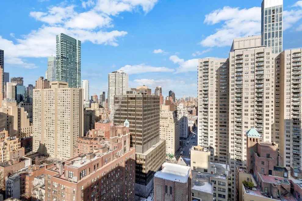 Unit for sale at 400 E 54TH Street, Manhattan, NY 10022