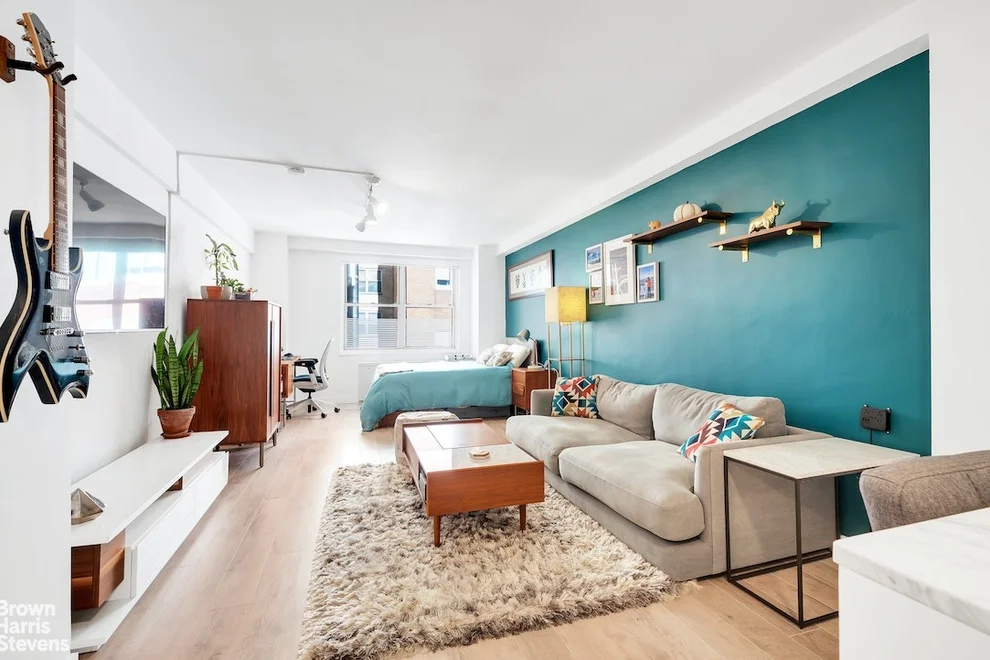 Unit for sale at 520 E 72ND Street, Manhattan, NY 10021