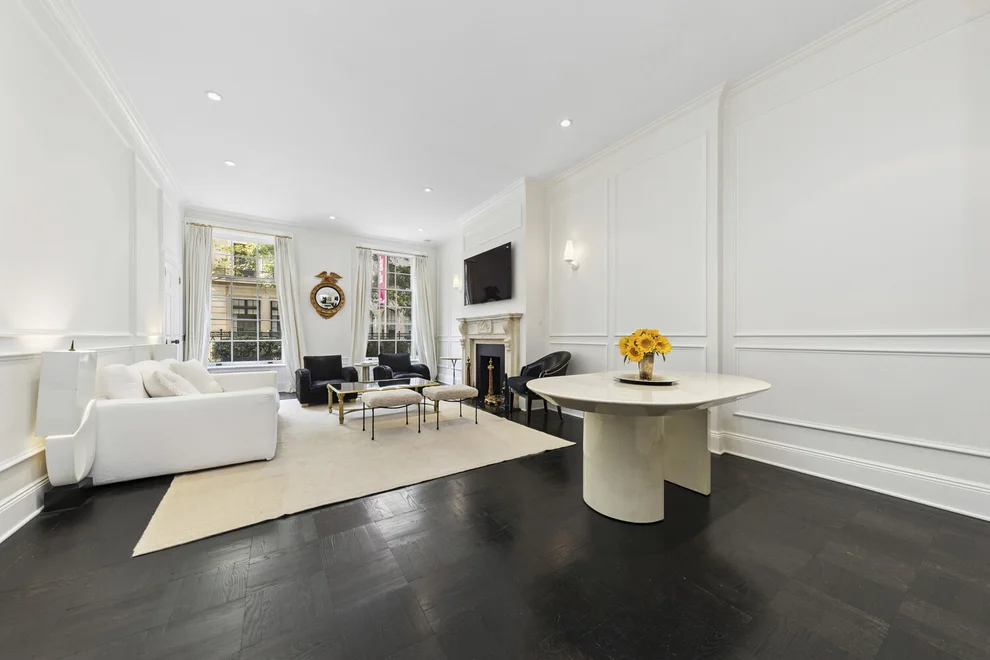 Unit for sale at 25 E 69TH Street, Manhattan, NY 10021