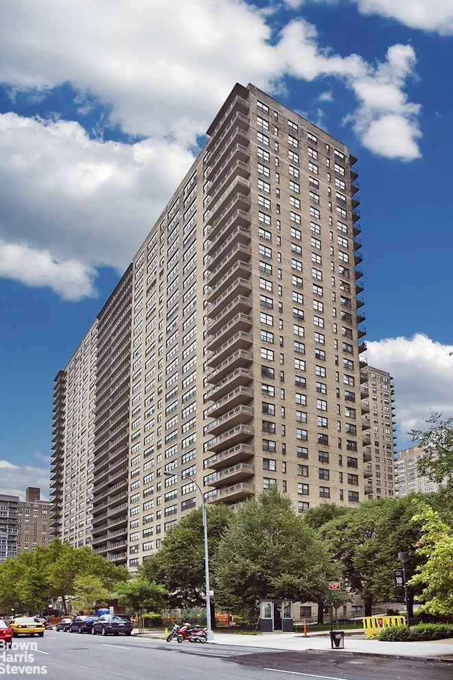Unit for sale at 185 W END Avenue, Manhattan, NY 10023