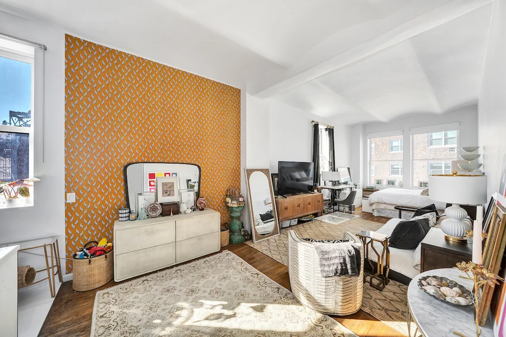 Unit for sale at 9 BARROW Street, Manhattan, NY 10014