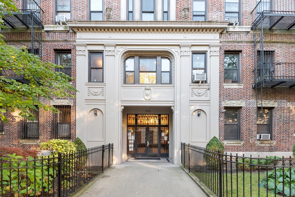 Unit for sale at 408 St Johns Place, Brooklyn, NY 11239