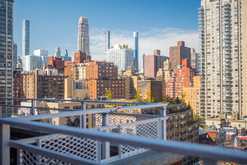 Unit for sale at 401 E 74th Street, Manhattan, NY 10021