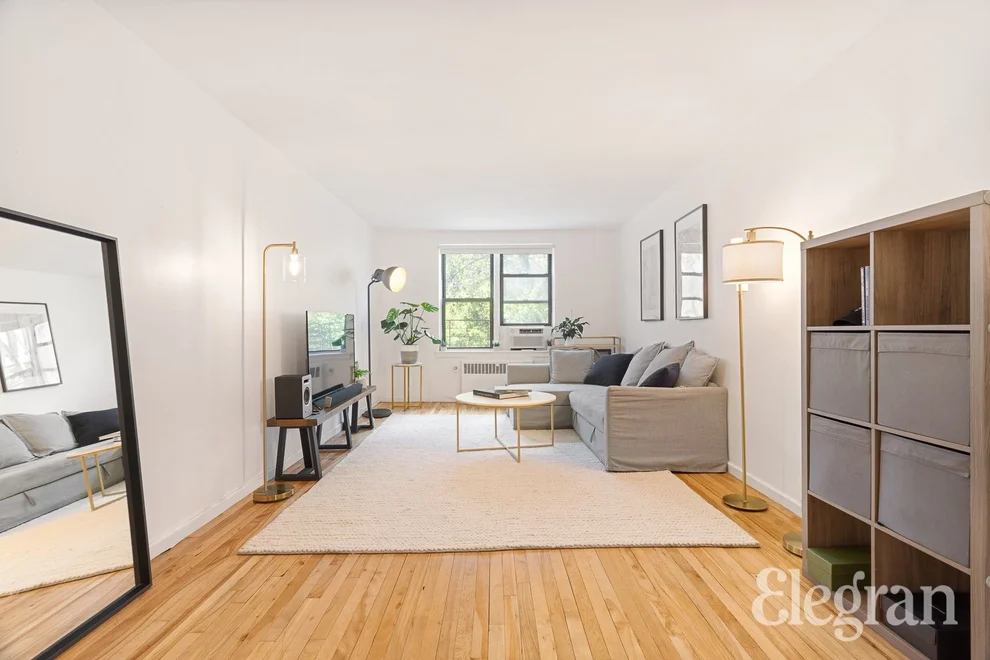Unit for sale at 305 W 18th Street, Manhattan, NY 10011