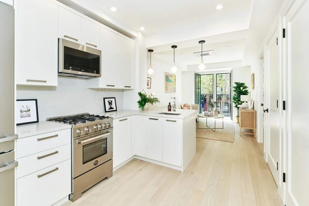 Unit for sale at 323 E 53RD Street, Manhattan, NY 10022
