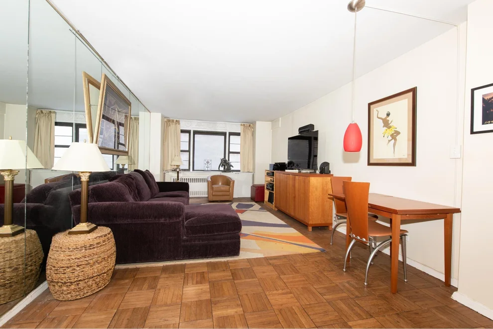 Unit for sale at 39 GRAMERCY Park N, Manhattan, NY 10010