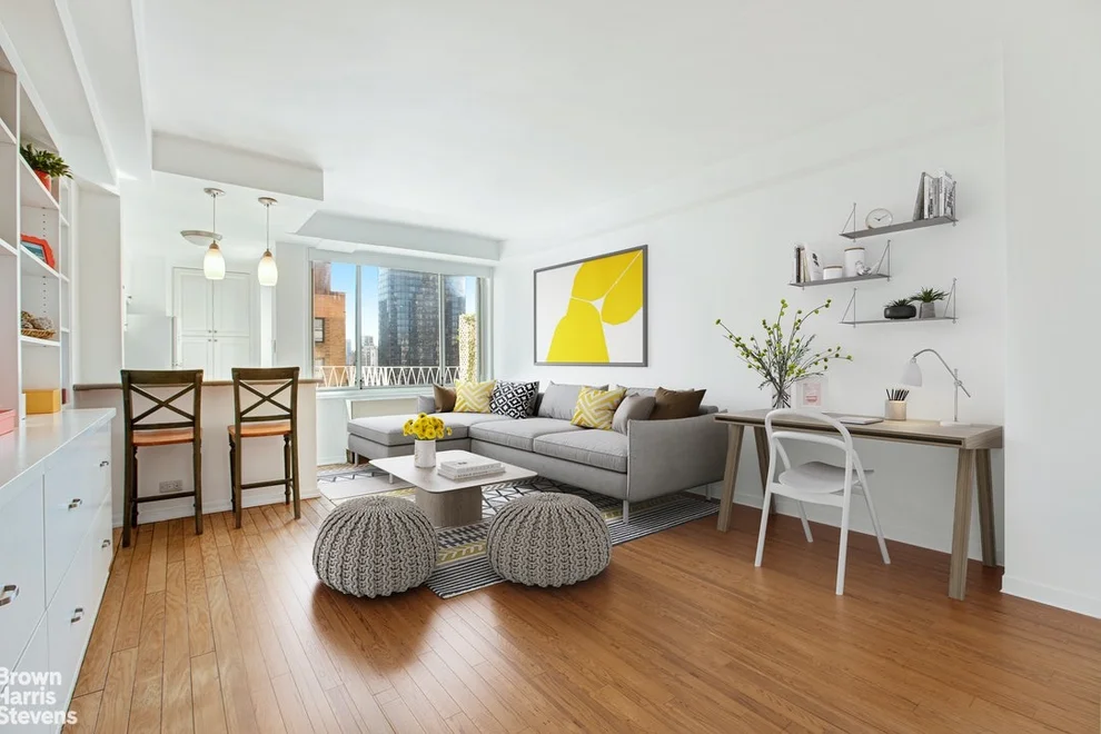 Unit for sale at 1160 3RD Avenue, Manhattan, NY 10065