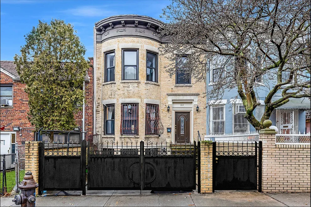 Unit for sale at 332 LEFFERTS Avenue, Brooklyn, NY 11225