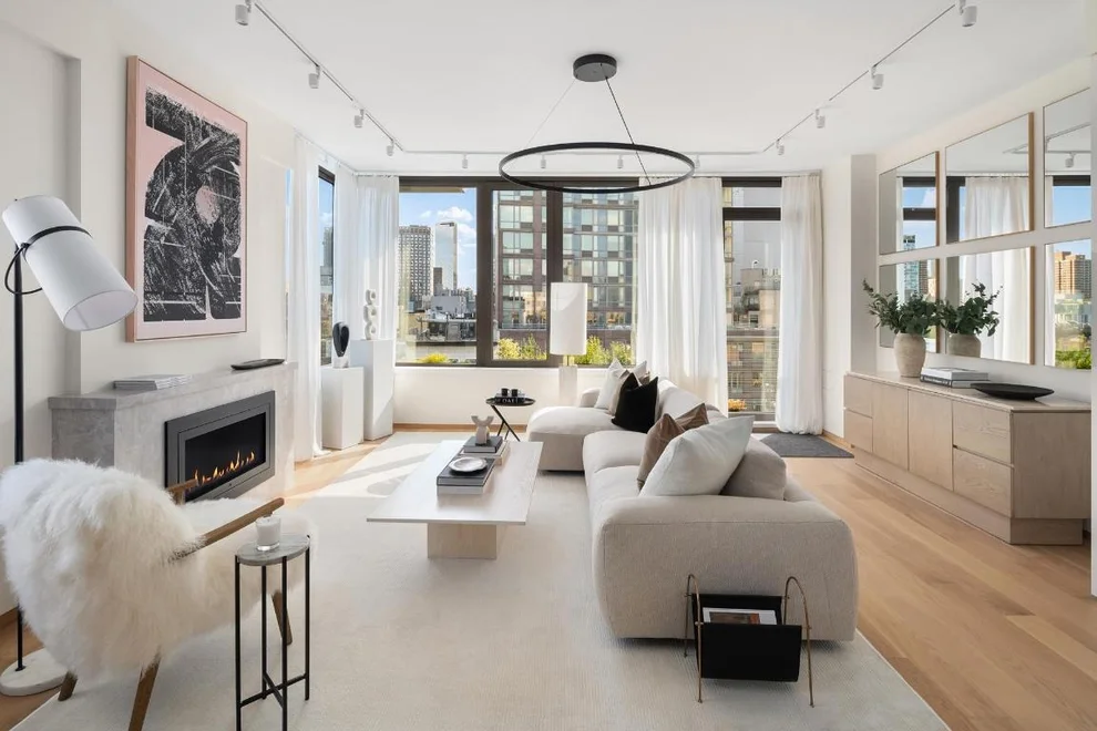 Unit for sale at 118 E 1ST Street, Manhattan, NY 10009