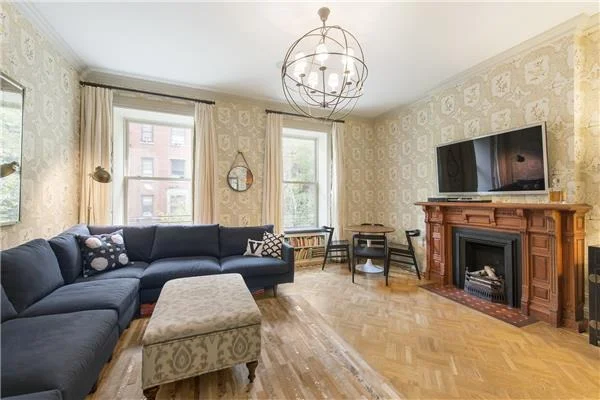 Unit for sale at 140 W 16th Street, Manhattan, NY 10011