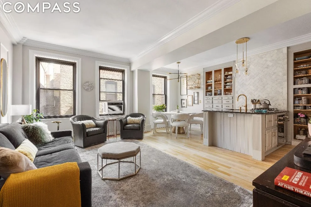 Unit for sale at 215 W 91st Street, Manhattan, NY 10024