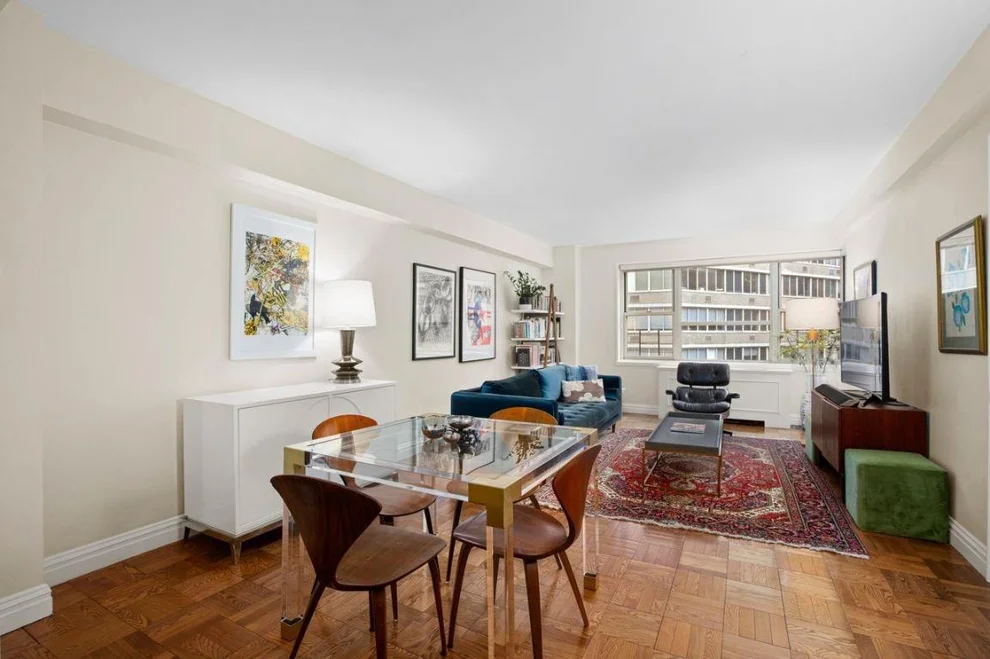 Unit for sale at 415 E 52nd Street, Manhattan, NY 10022