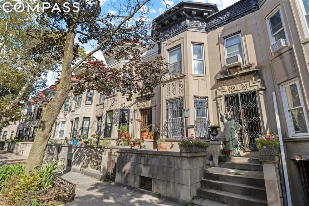 Unit for sale at 145 Maple Street, Brooklyn, NY 11225