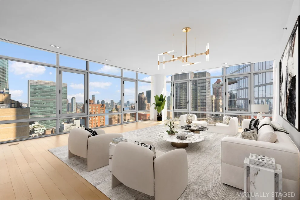 Unit for sale at 219 E 44TH Street, Manhattan, NY 10017