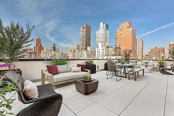 Unit for sale at 427 E 90TH Street, Manhattan, NY 10128