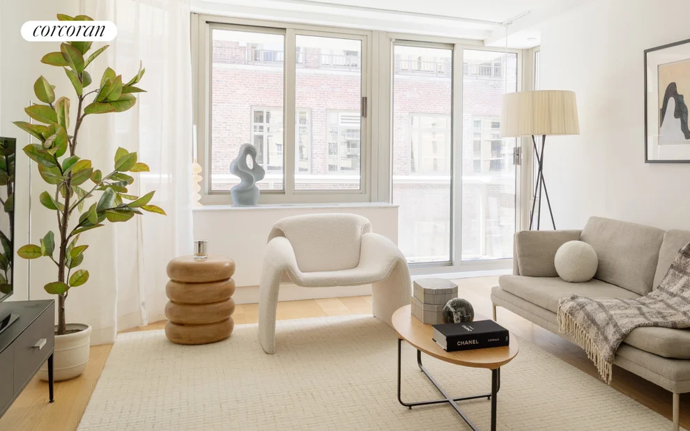 Unit for sale at 234 E 46TH Street, Manhattan, NY 10017