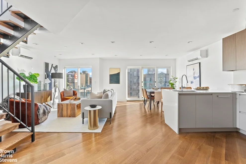 Unit for sale at 553 W 182ND Street, Manhattan, NY 10033