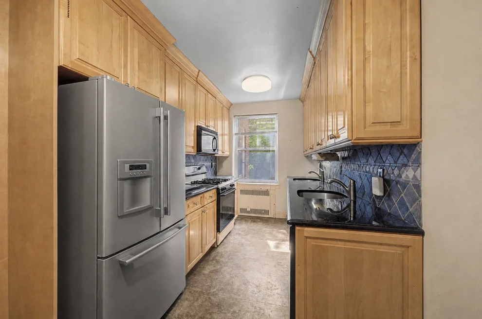 Unit for sale at 920 E 17th Street, Brooklyn, NY 11230