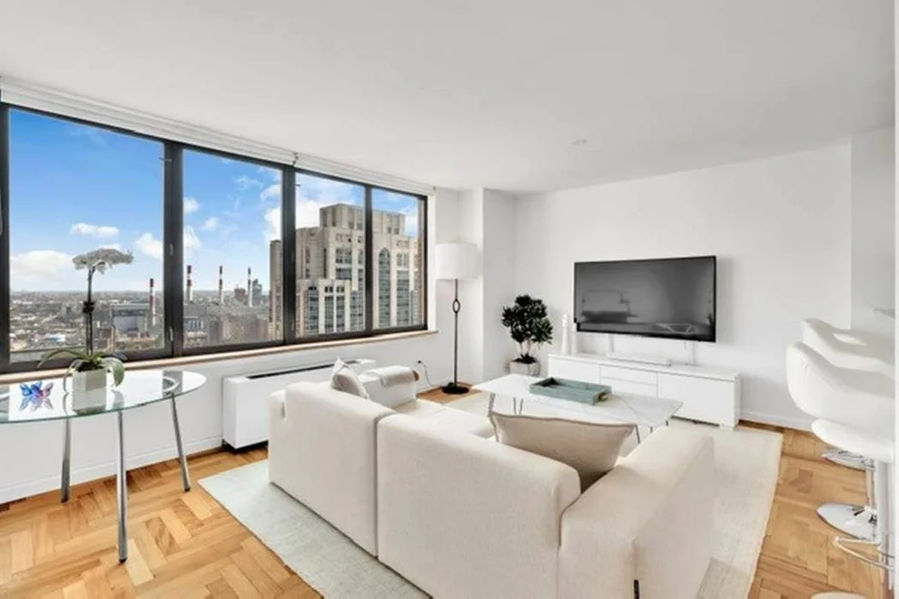 Unit for sale at 422 E 72ND Street, Manhattan, NY 10021