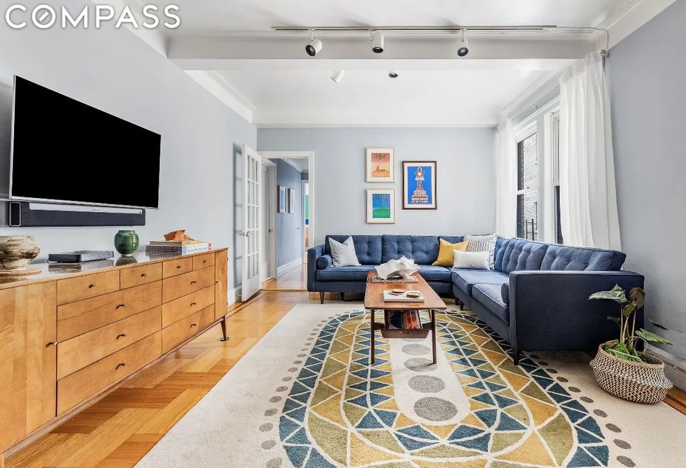 Unit for sale at 310 W 72nd Street, Manhattan, NY 10023