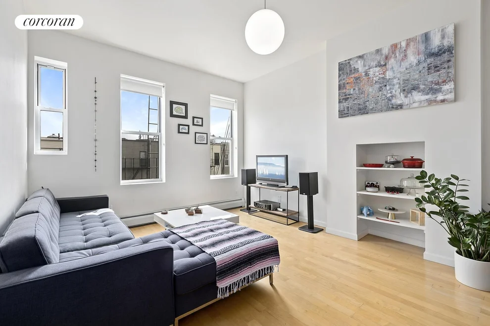 Unit for sale at 226 STANHOPE Street, Brooklyn, NY 11237