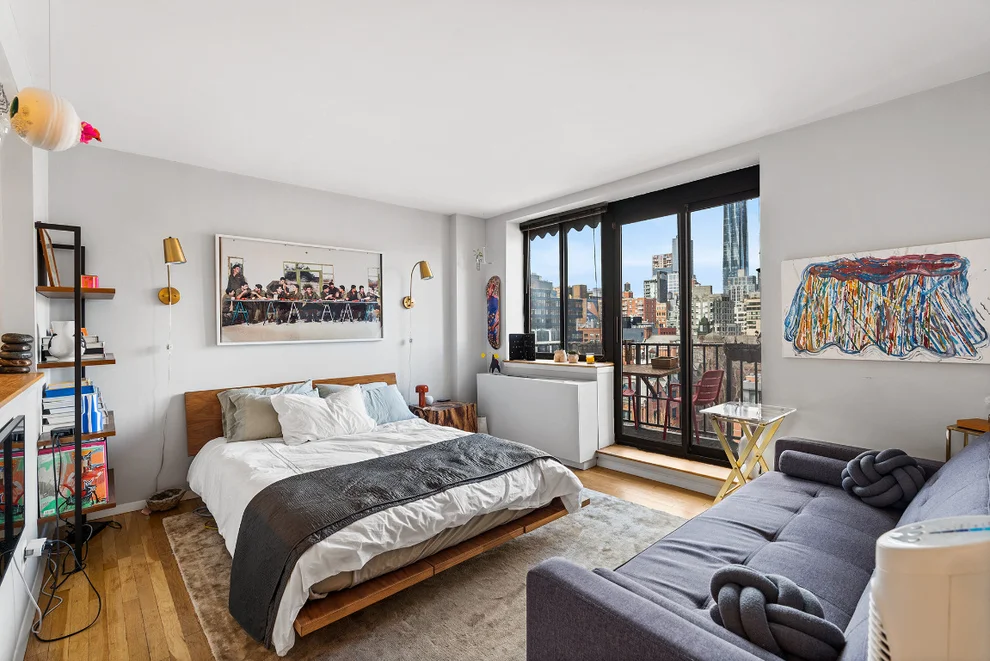 Unit for sale at 445 W 19TH Street, Manhattan, NY 10011