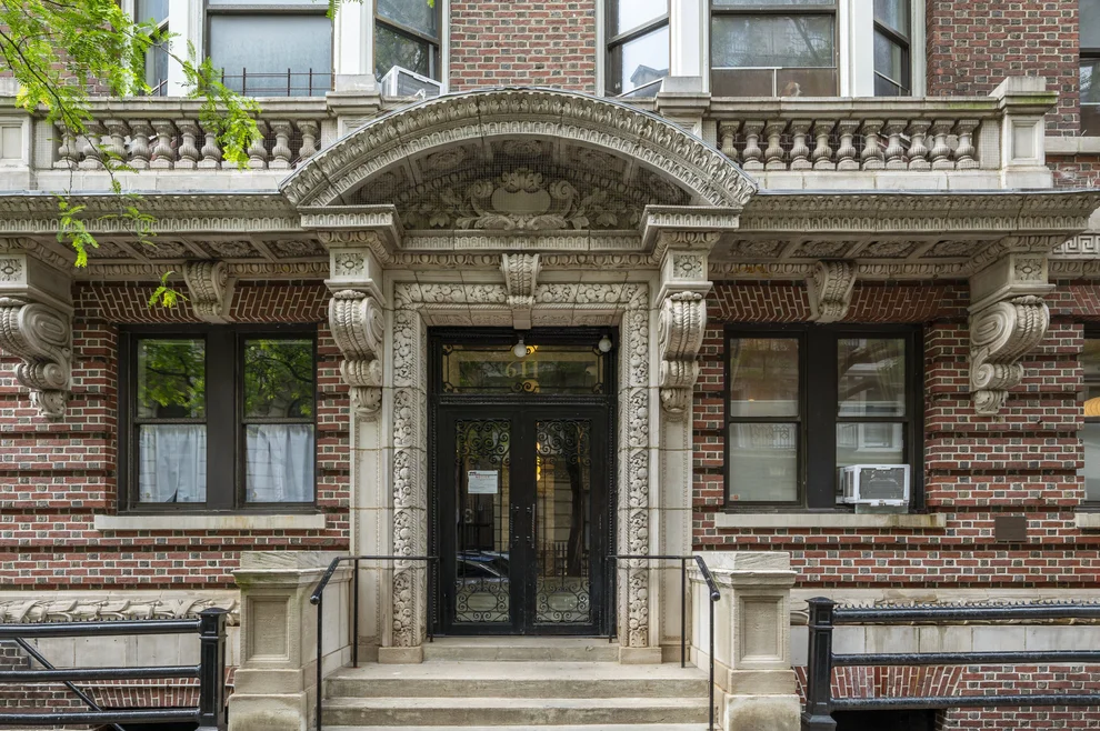 Unit for sale at 611 W 111TH Street, Manhattan, NY 10025