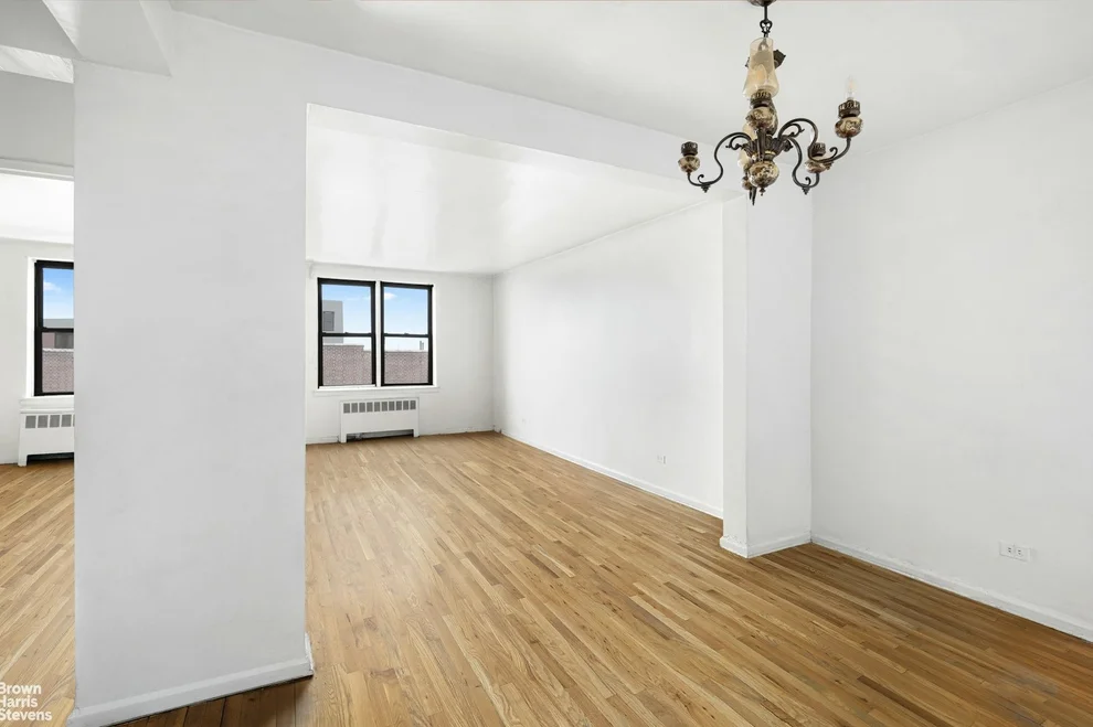 Unit for sale at 740 E 232ND Street, Bronx, NY 10466
