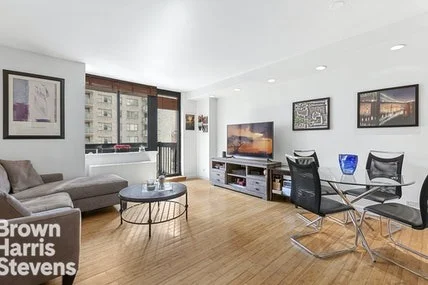Unit for sale at 250 E 40TH Street, Manhattan, NY 10016