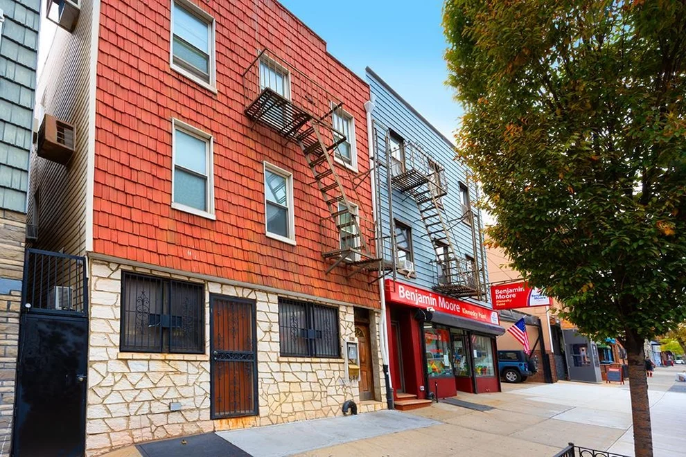Unit for sale at 539 Metropolitan Avenue, Brooklyn, NY 11211