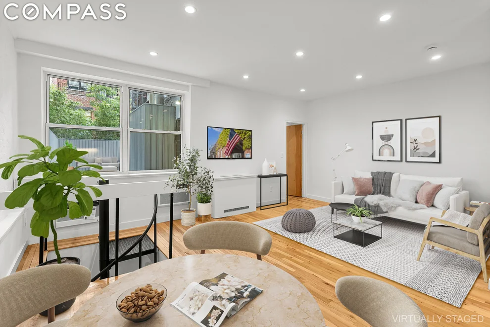 Unit for sale at 304 W 88th Street, Manhattan, NY 10024