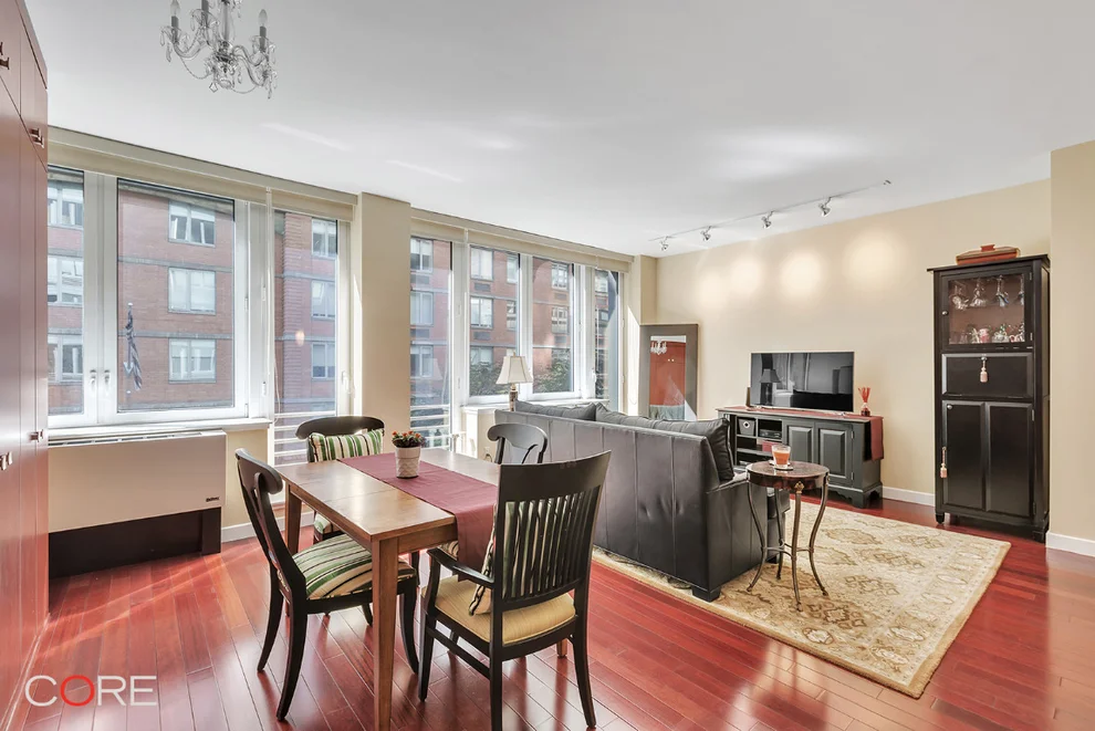 Unit for sale at 125 W 21ST Street, Manhattan, NY 10011