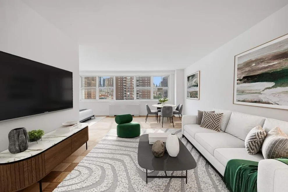 Unit for sale at 360 W 22nd Street, Manhattan, NY 10011