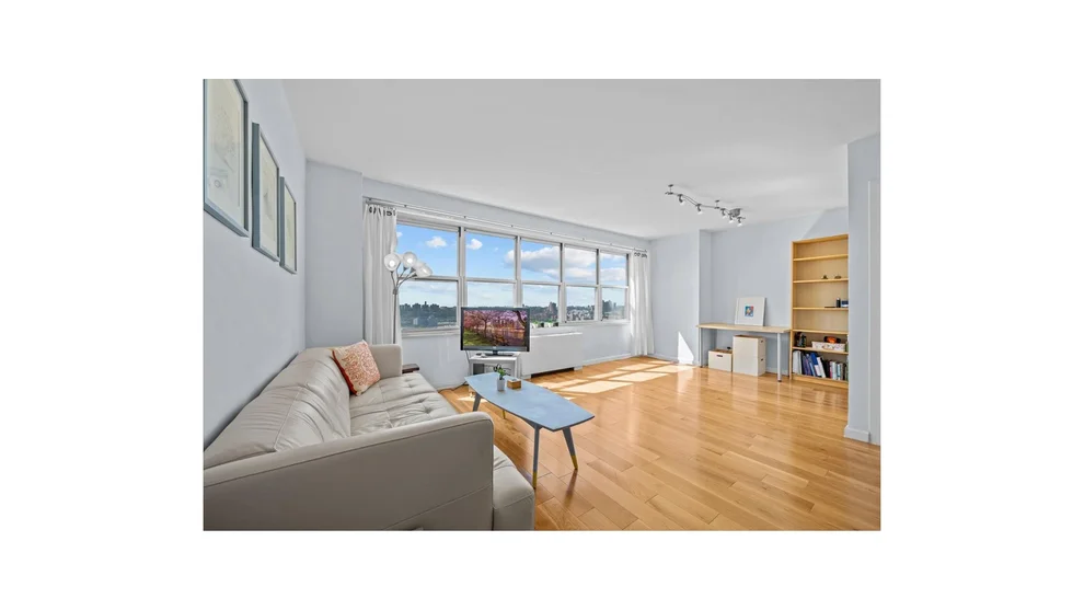 Unit for sale at 555 KAPPOCK Street, Bronx, NY 10463