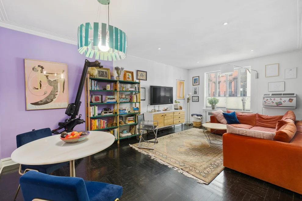 Unit for sale at 250 W 24TH Street, Manhattan, NY 10011