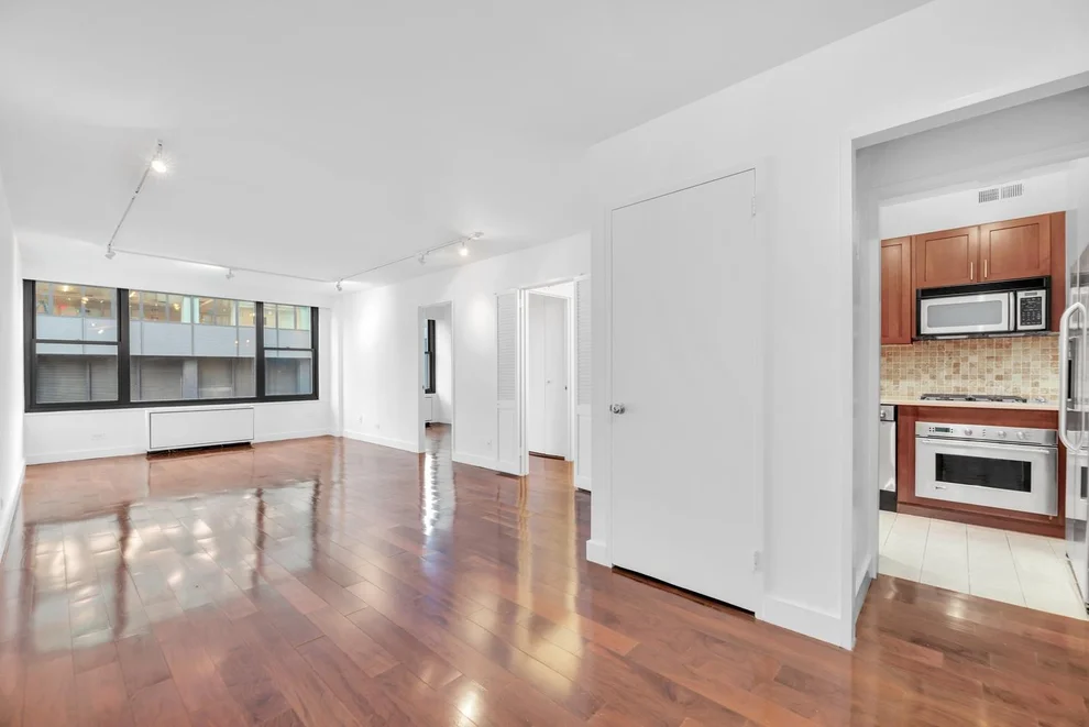 Unit for sale at 117 E 57TH Street, Manhattan, NY 10022