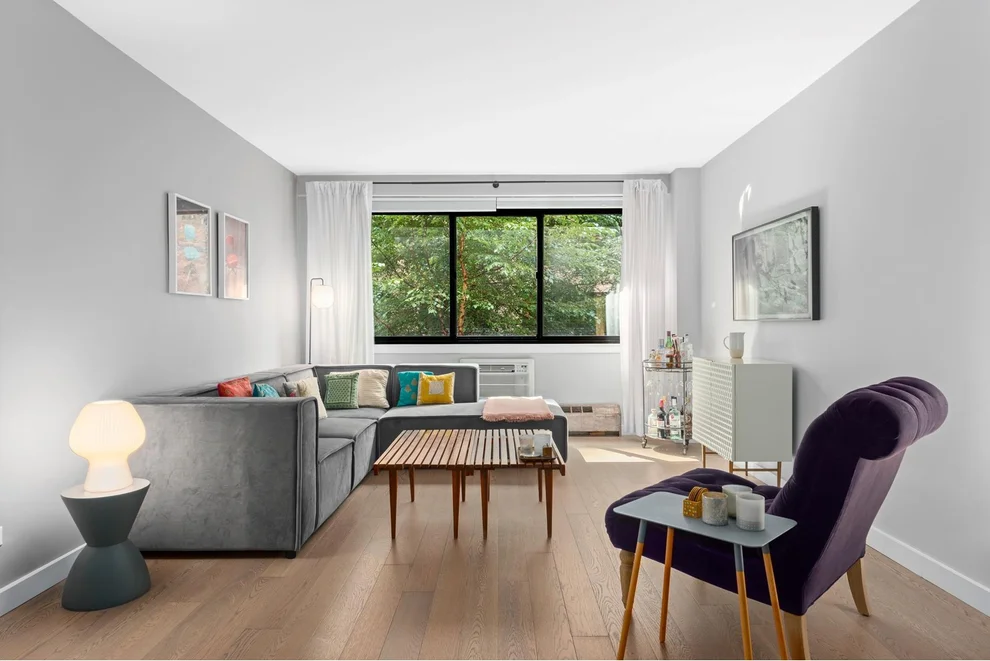 Unit for sale at 16 W 16TH Street, Manhattan, NY 10011