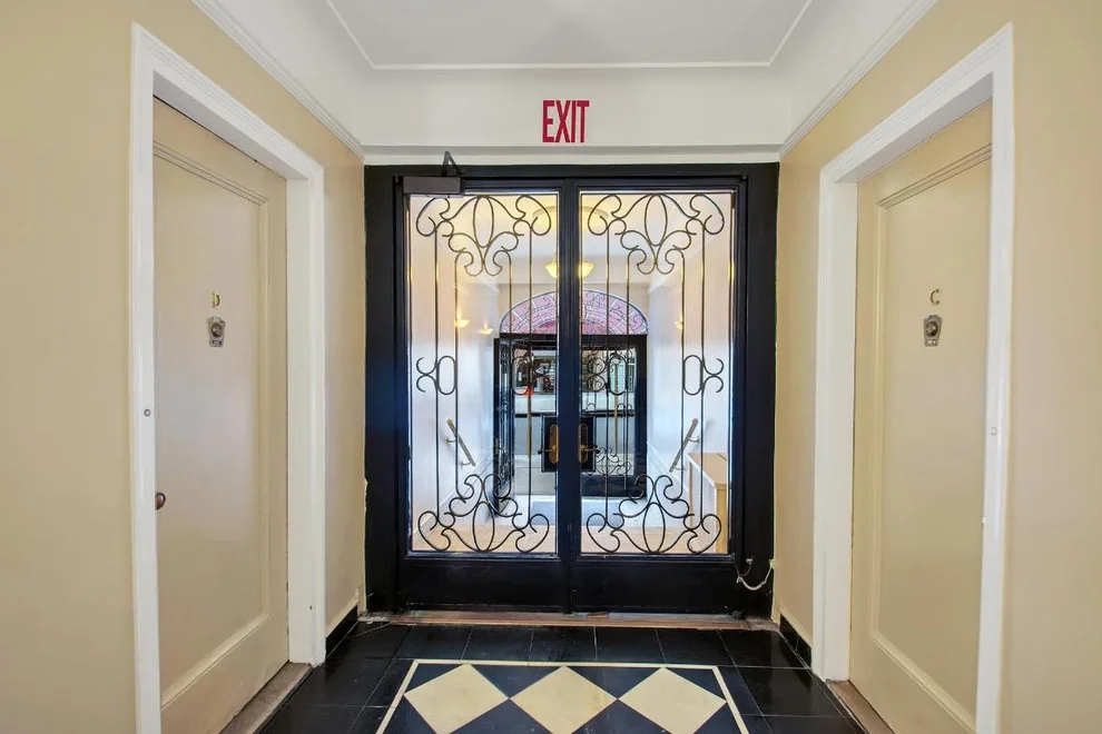 Unit for sale at 20 W 84th Street, Manhattan, NY 10024