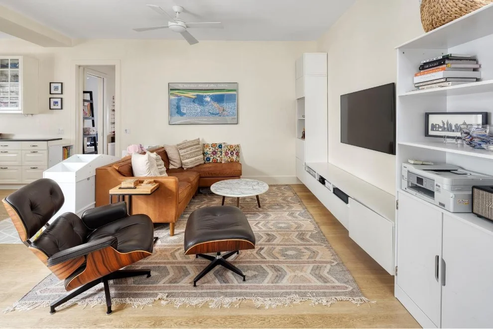 Unit for sale at 267 W 89TH Street, Manhattan, NY 10024