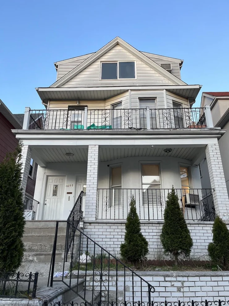 Unit for sale at 699 E 3rd Street, Brooklyn, NY 11218