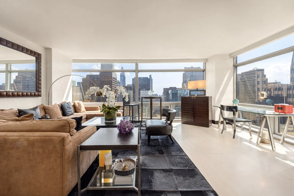 Unit for sale at 721 5TH Avenue, Manhattan, NY 10022