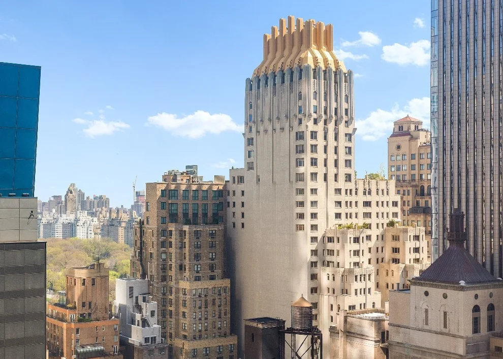 Unit for sale at 146 W 57th Street, Manhattan, NY 10019
