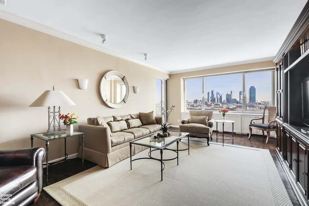 Unit for sale at 60 SUTTON Place S, Manhattan, NY 10022
