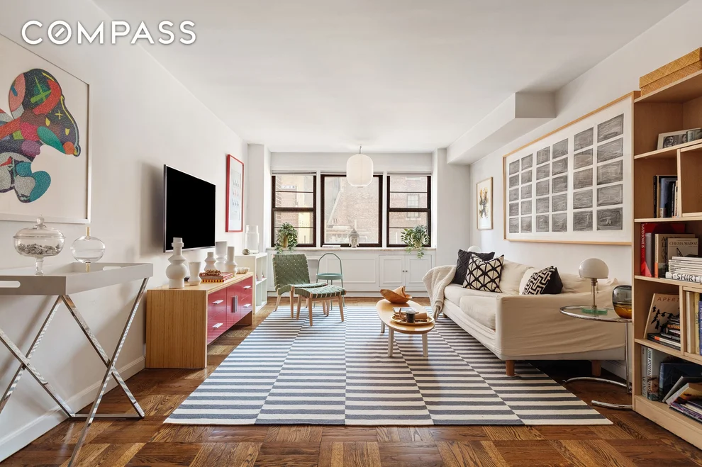 Unit for sale at 39 Gramercy Park N, Manhattan, NY 10010