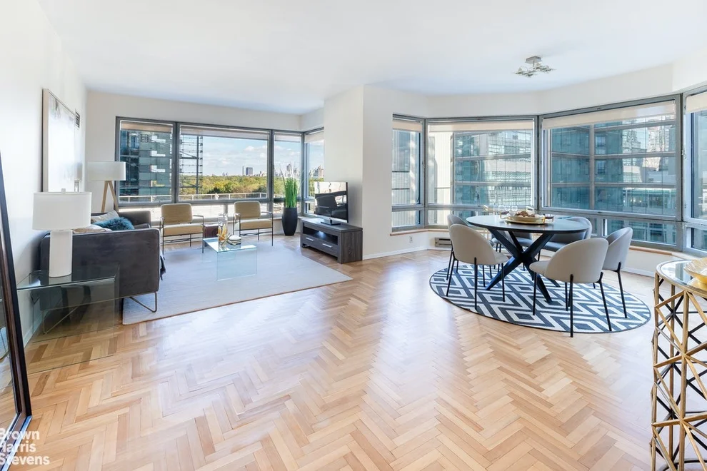 Unit for sale at 301 W 57TH Street, Manhattan, NY 10019