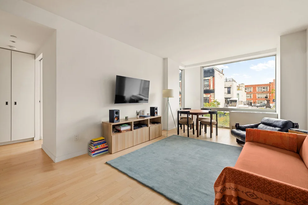 Unit for sale at 425 E 13TH Street, Manhattan, NY 10009