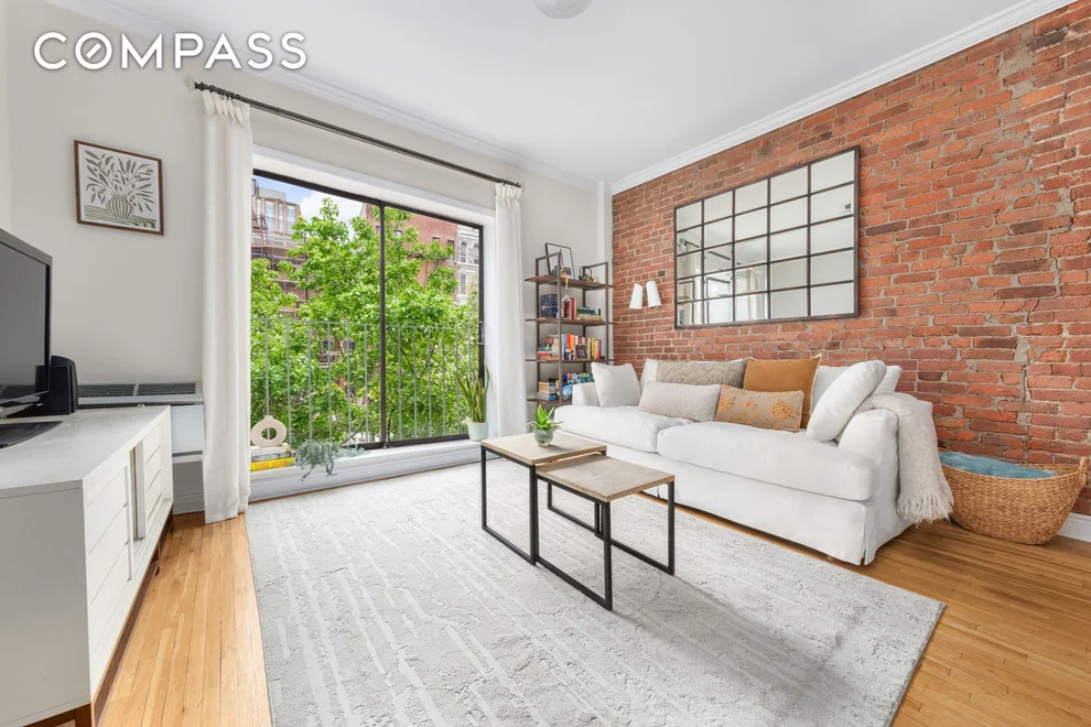Unit for sale at 207 E 21st Street, Manhattan, NY 10010